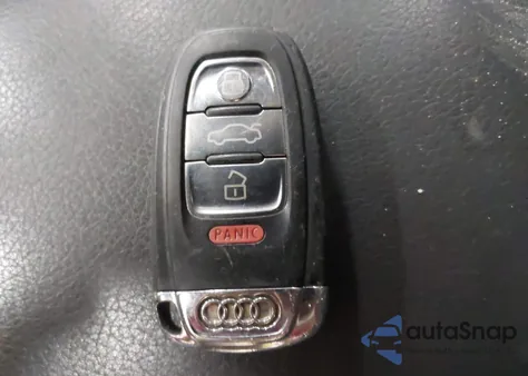 2010 Audi A4 2.0T Premium z USA, uszkodzony, nr VIN WAUSFAFL8AA037109